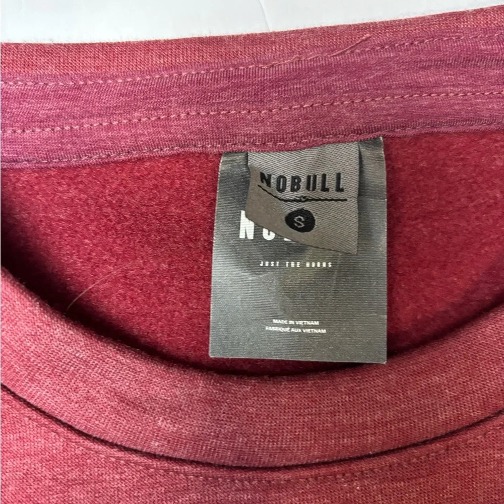 NOBULL womens Crewneck pullover Sweatshirt in‎ Maroon - Picture 2 of 5